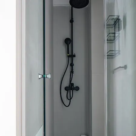Hotel Gateway *
