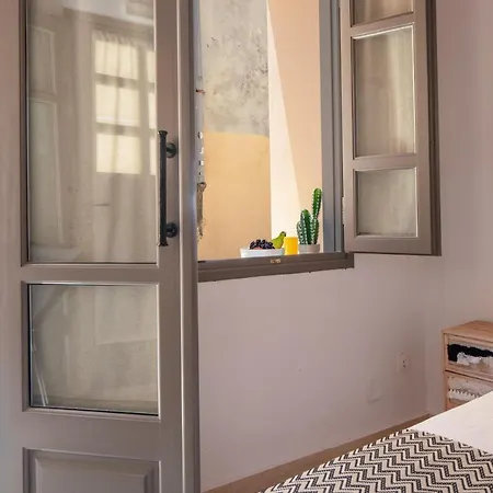 Hotel Gateway *