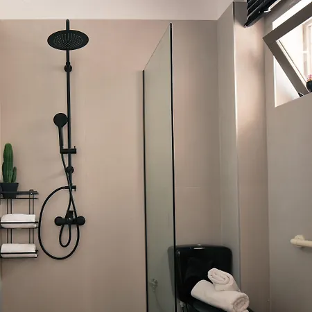 Отель Gateway *